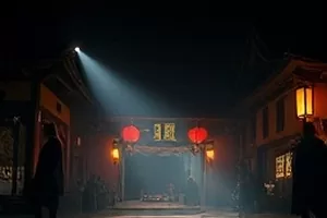 《回声档案》旧磁带与录音机特写，桌面散落手写笔记